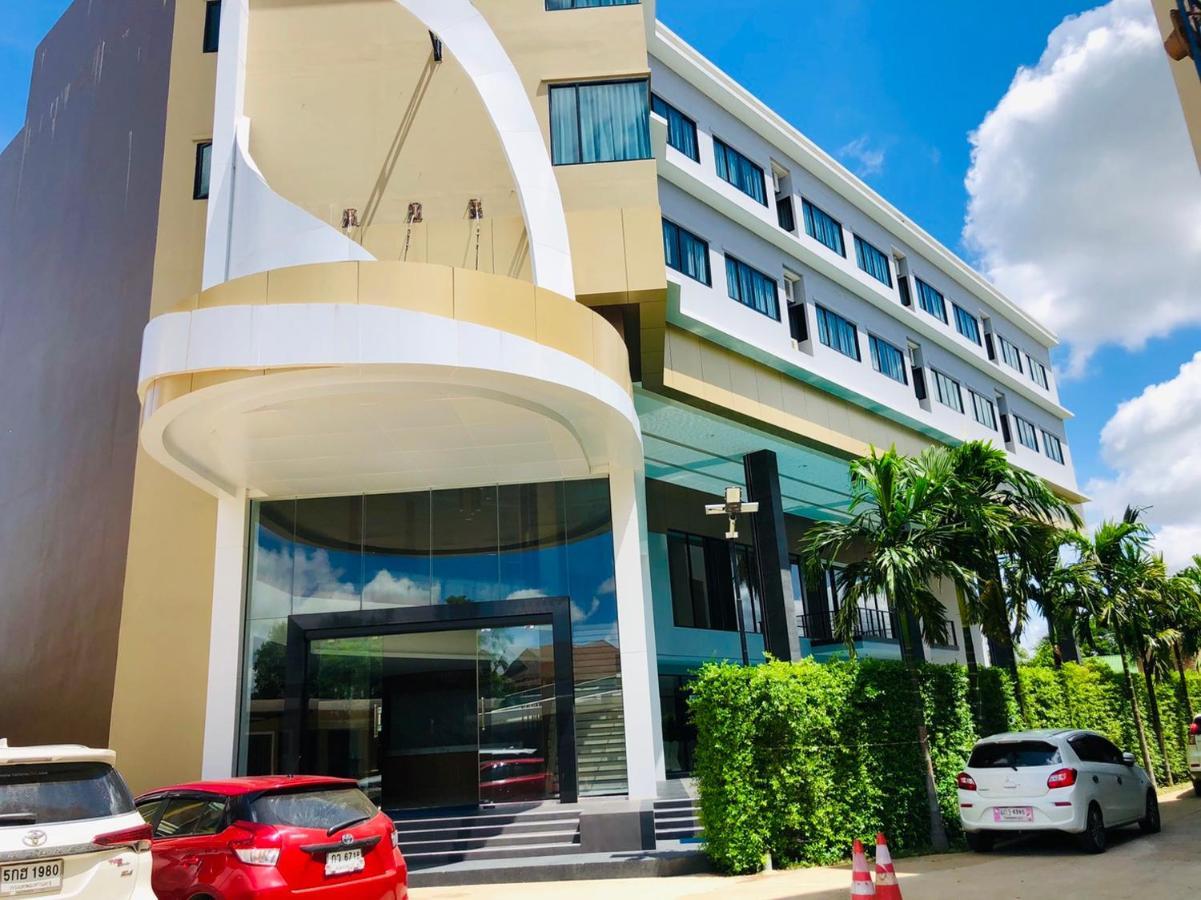 Srilamduan Hotel Sisaket Exterior foto